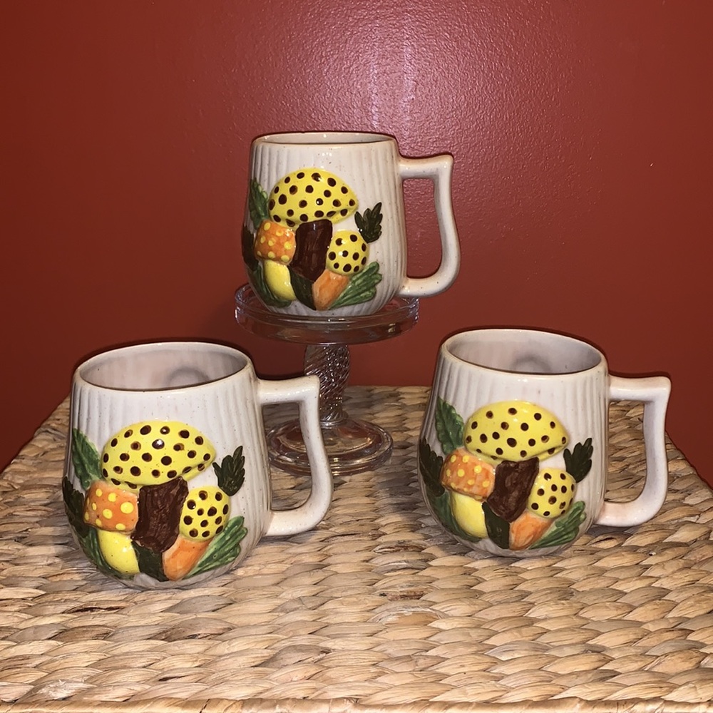 Set of 3 vintage 1979 AYNERS ceramic mushroom mugs - Picture 6 of 12